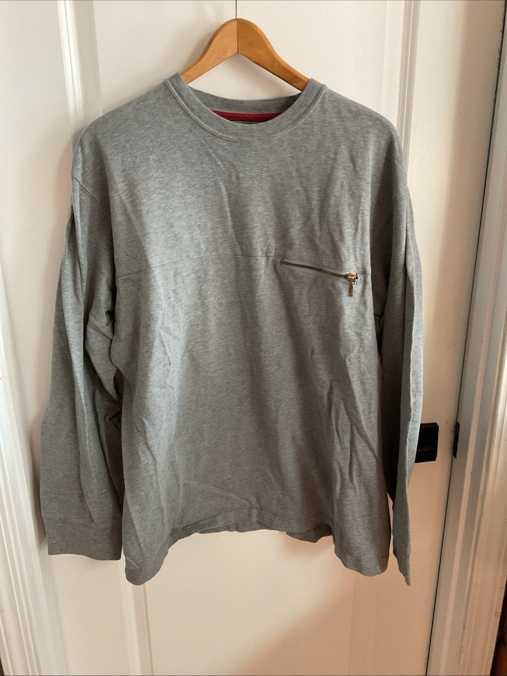 Abercrombie & Fitch - Light Gray Crewneck Sweatshirt with Zip Chest Pocket - XL